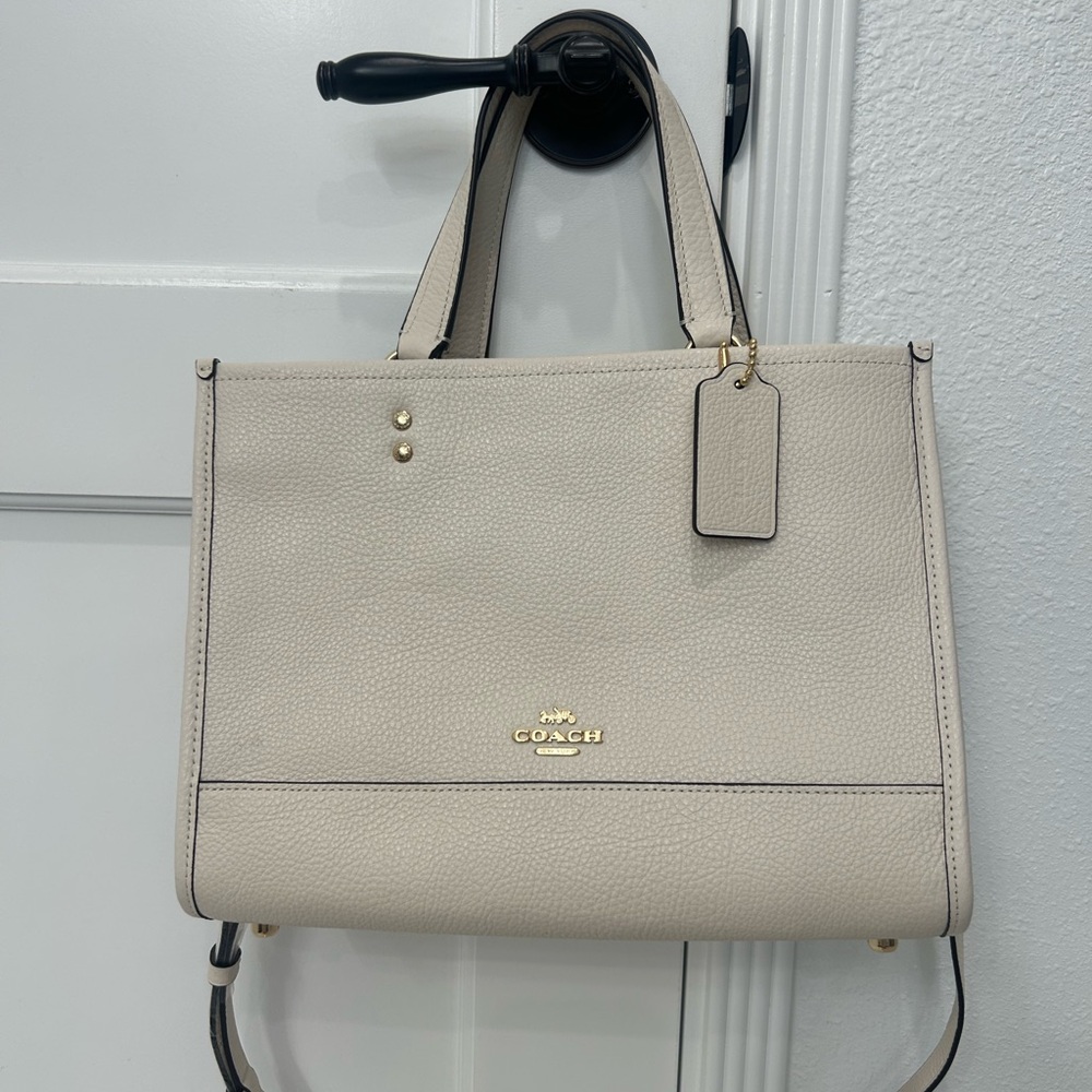 NWT Coach Dempsey Carryall Leather 2 Way Bag in Chalk